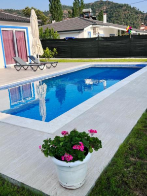 Villa Cempark Ortaca'da Havuzlu Müstakil Korunaklı